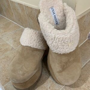 Steve Madden Tan and Cream Boots